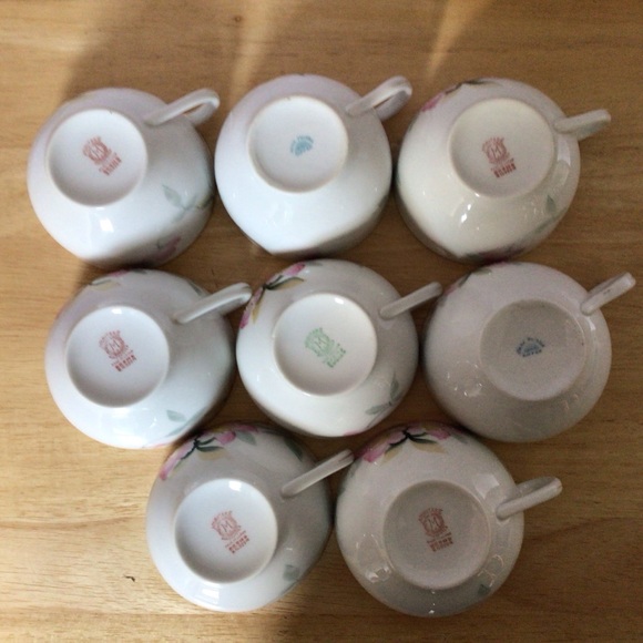 Vintage Hand Painted Cups and Saucers - 8 Sets - Picture 9 of 12